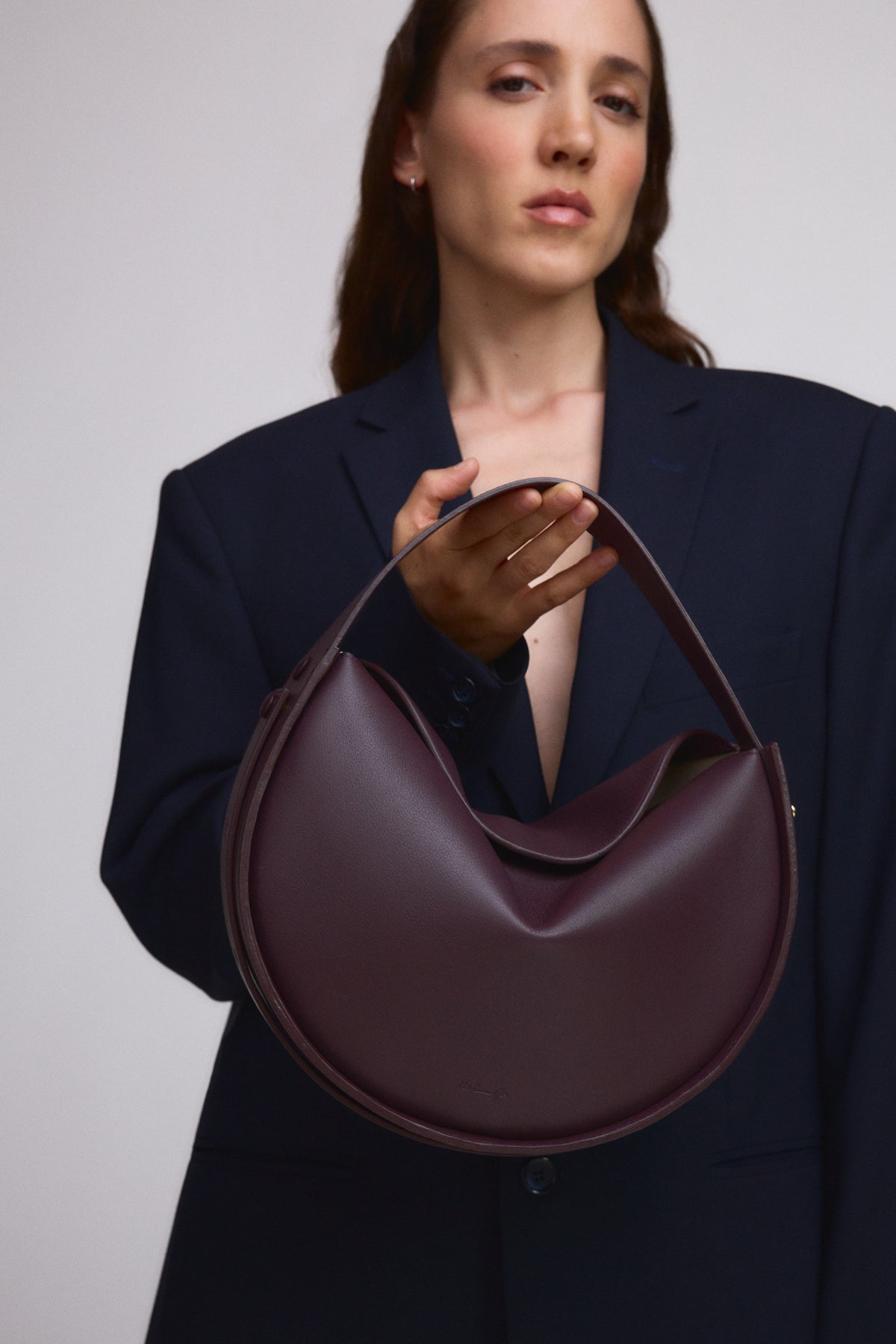 ALMA SCHULTERTASCHE MOSTO